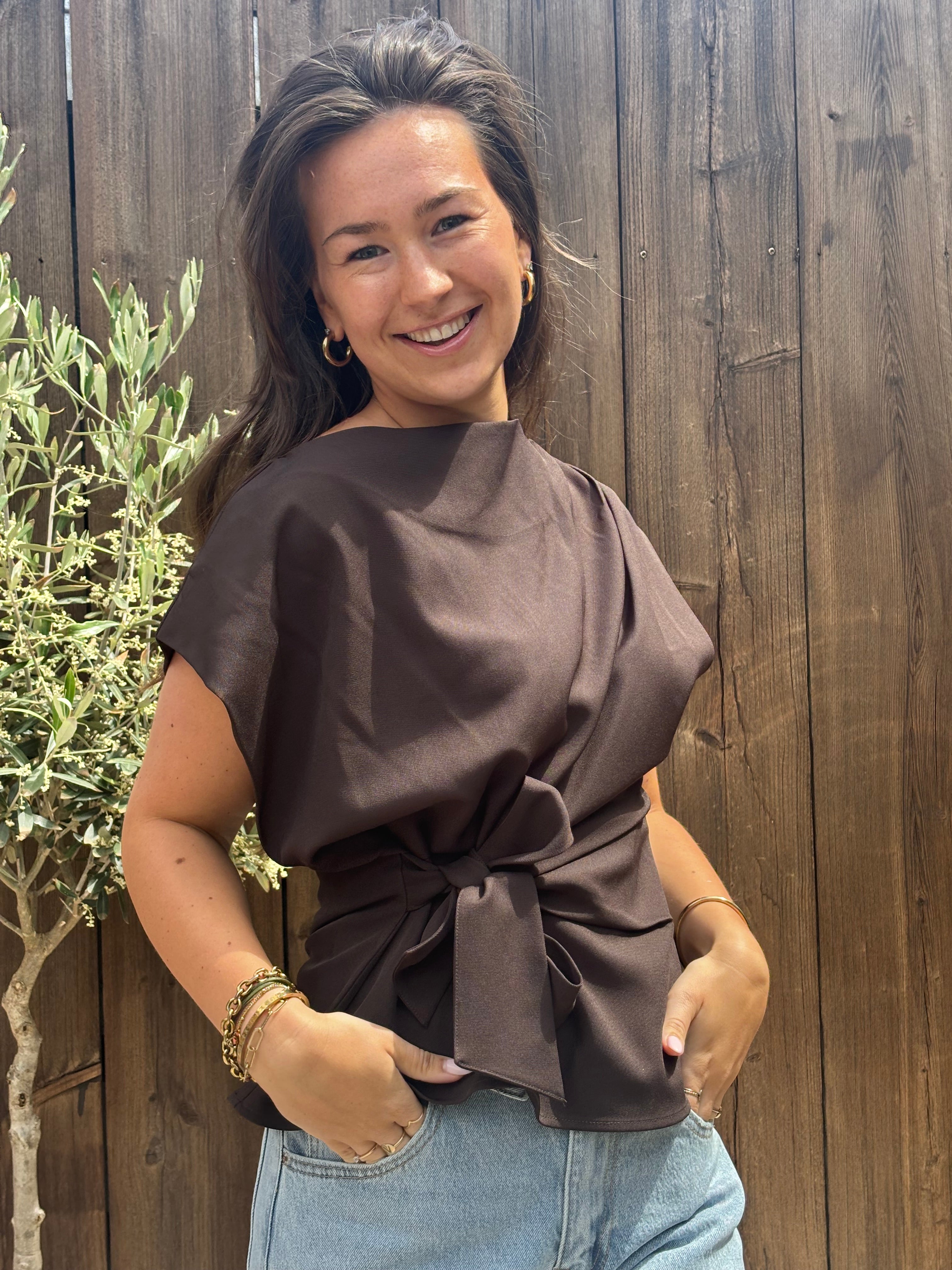 Estelle Top Bruin