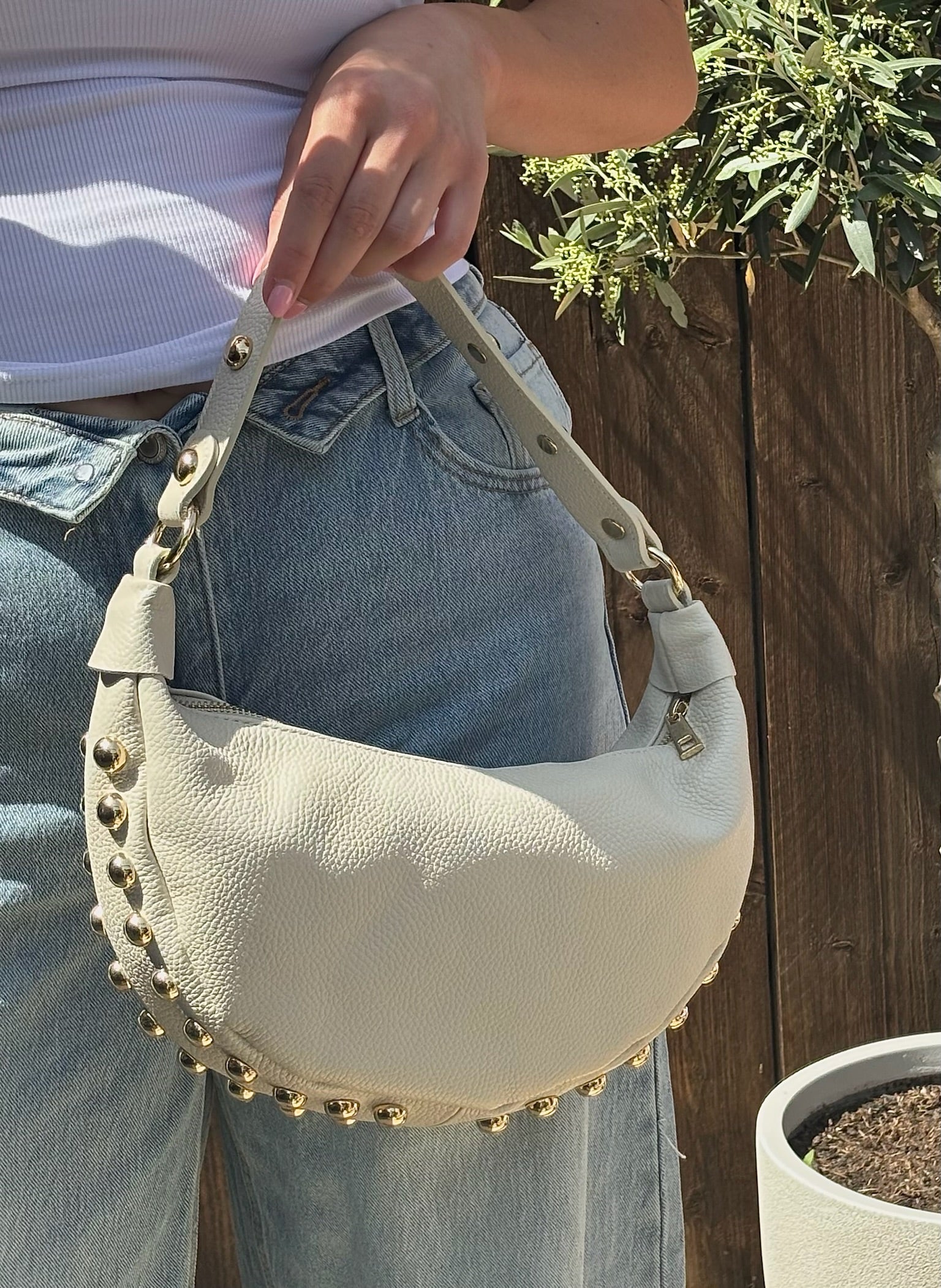 Schoudertas Beige met Studs