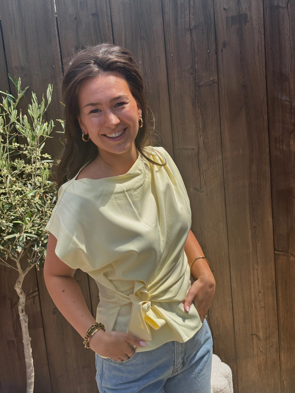 Estelle top Butter Yellow